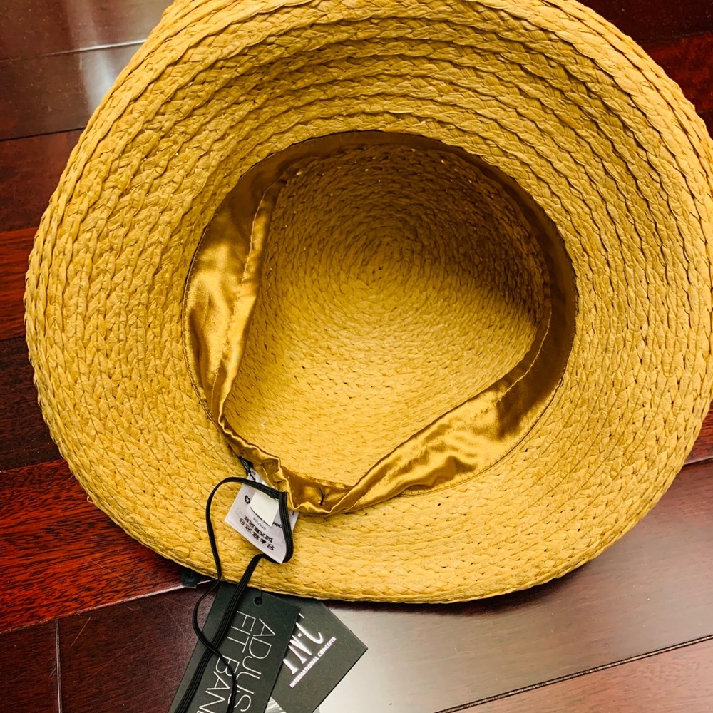 Hat - Picture 2 of 2